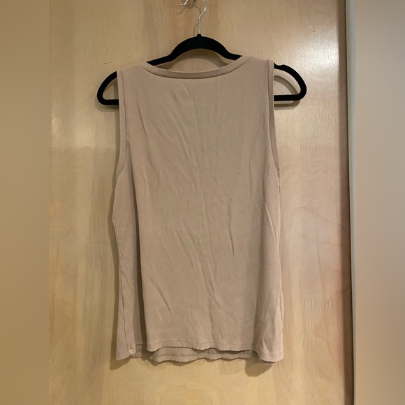 Boston proper size large brown v-neck tank top - Picture 3 of 3